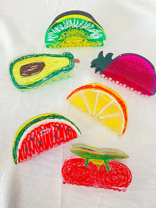 PINZA FRUTA DIBUJADA