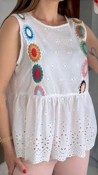 BLUSA TROQUELADA CRUZ