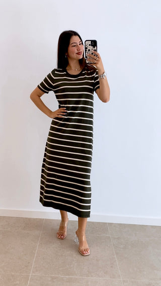 VESTIDO PUNTO LÍNEAS