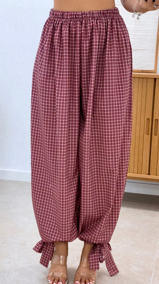 PANTALÓN BAJO LAZO CUADRITOS