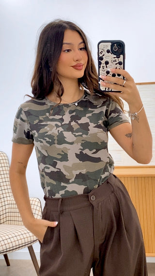 CAMISETA CAMUFLADA MANGA CORTA