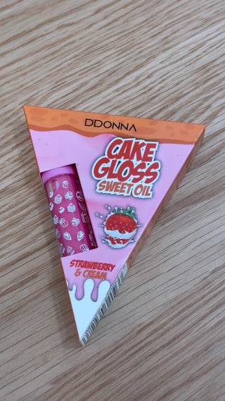 CAKE GLOSS FRESA Y NATA