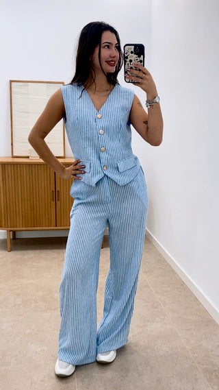 CONJUNTO RAYADO CHALECO CORTO Y PANTALÓN