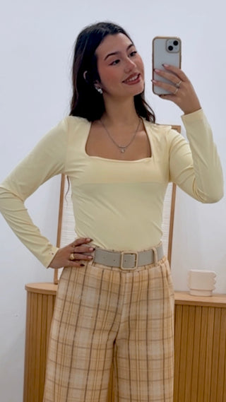 CAMISETA ESCOTE CUADRADO