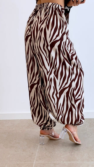 PANTALÓN SATINADO BOMBACHO PRINT