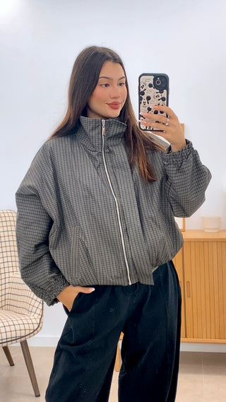 CHAQUETA CUADRITOS CREMALLERA
