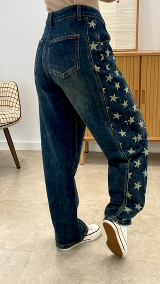 PANTALÓN VAQUERO CON ESTRELLAS