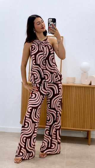 CONJUNTO LICRA FRÍA ESTAMPADO