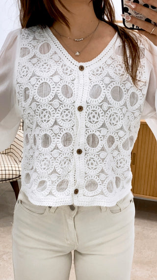 CAMISA BORDADA CROCHE