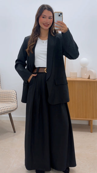 PANTALÓN BÁSICO ENGOMADO CON CINTURÓN