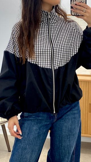 CHAQUETA LISA + CUADROS