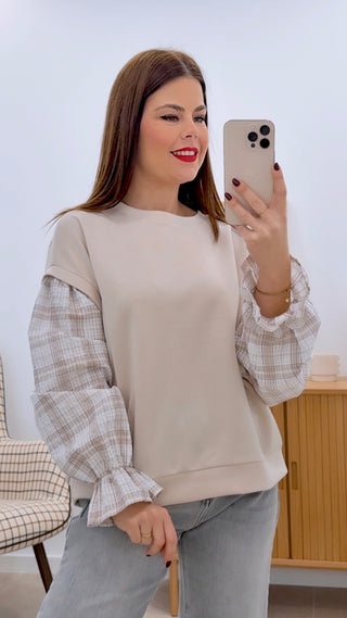 GINGHAM SLEEVE SWEATSHIRT