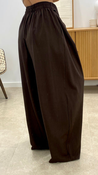 PANTALÓN ANCHO PLEGADO CAPAS