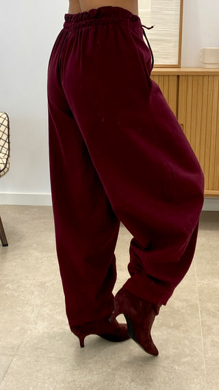 PANTALÓN BARREL COLOR LISO