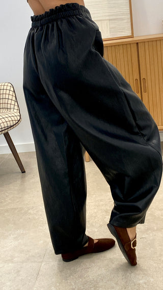 PANTALÓN POLIPIEL BARREL