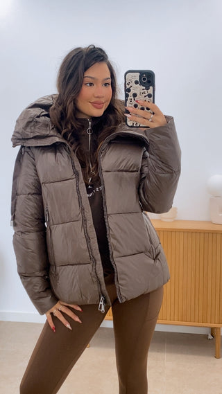 CHAQUETA ACOLCHADA CAPUCHA