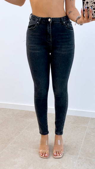 PANTALÓN PITILLO NEGRO