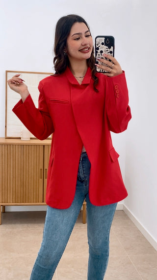 AMERICANA BOTÓN ASIMÉTRICA