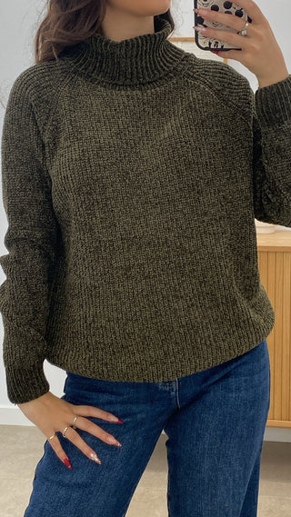 SUÉTER CHENILLA CUELLO ALTO