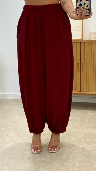CONJUNTO CHALECO CRUZADO Y PANTALÓN BOMBACHO  CREPÉ