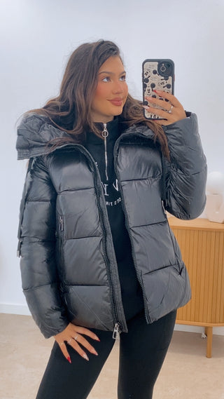 CHAQUETA ACOLCHADA CAPUCHA