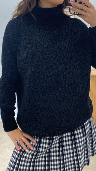 SUÉTER CHENILLA CUELLO ALTO