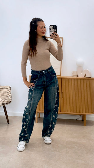 PANTALÓN VAQUERO CON ESTRELLAS