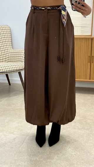 PANTALÓN BOMBACHO CON CINTURÓN PAÑUELO TRENZADO