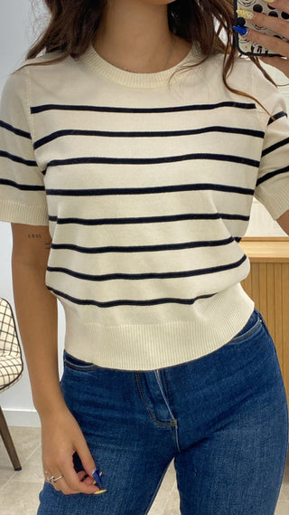 CONJUNTO PUNTO CAMISETA + REBECA LÍNEAS