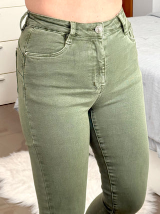 PANTALÓN FOLYROSE VERDE