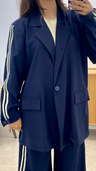 Conjunto de Americana y pantalón con lineas
