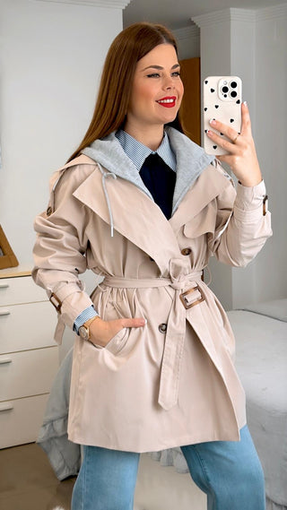 GABARDINA CAPUCHA GRIS
