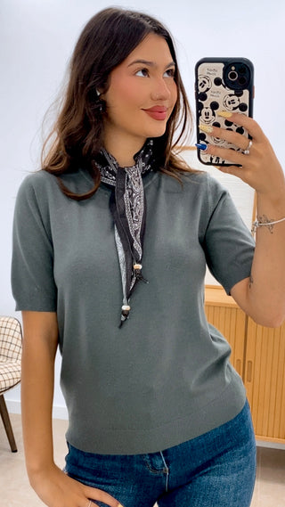 CAMISETA PUNTO MANGA CORTA + PAÑUELO ESTAMPADO