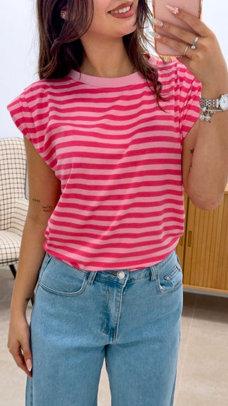 CAMISETA HOMBRERAS LÍNEAS