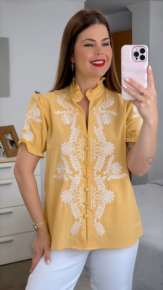 CAMISA MANGA CORTA BORDADA