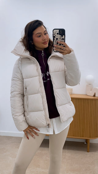 CHAQUETA ACOLCHADA CAPUCHA