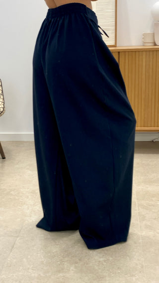 PANTALÓN ANCHO PLEGADO CAPAS