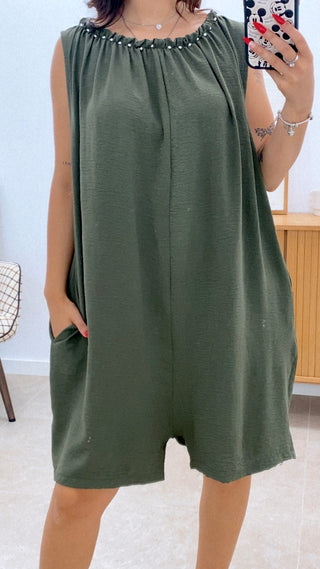 MONO CUELLO TACHAS