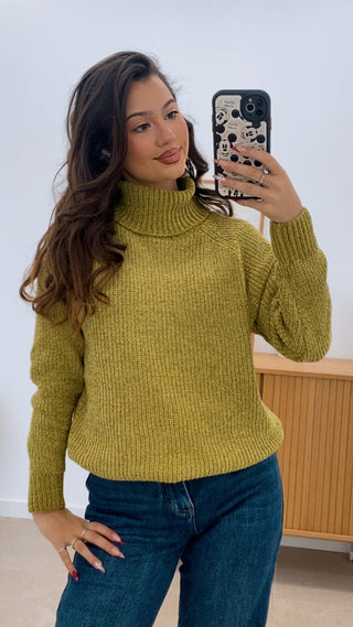 SUÉTER CHENILLA CUELLO ALTO