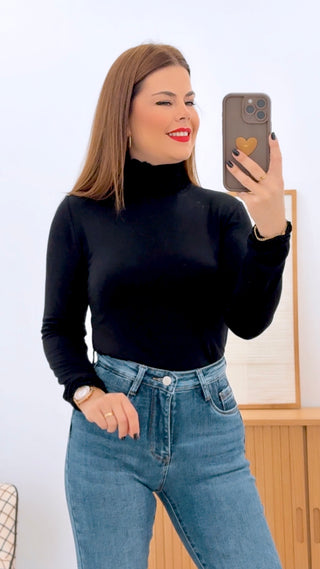 CAMISETA CUELLO ZIGA