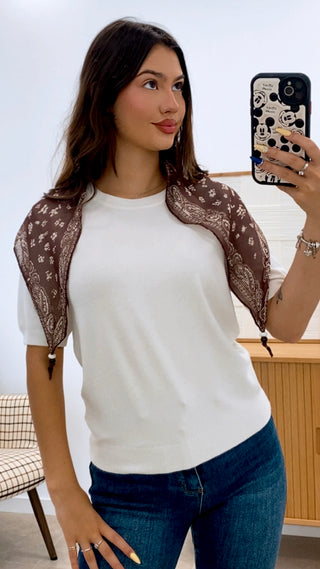 CAMISETA PUNTO MANGA CORTA + PAÑUELO ESTAMPADO
