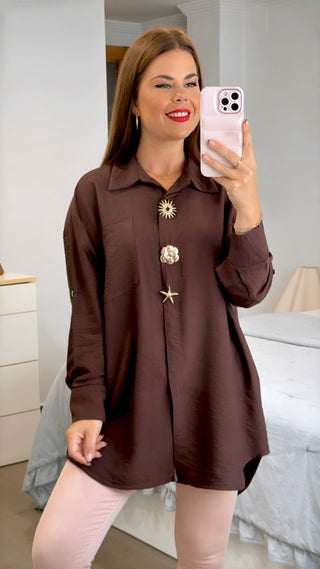 CAMISA BROCHE FLOR