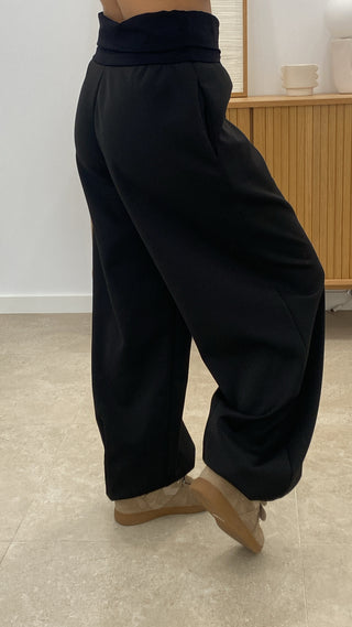 PANTALÓN BAJO AJUSTABLE