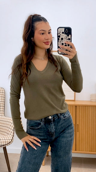 SUÉTER CUELLO PICO JOSEFA