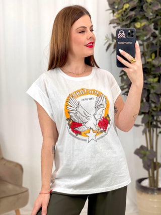 Compra online CAMISETA VICTORY - Totamona